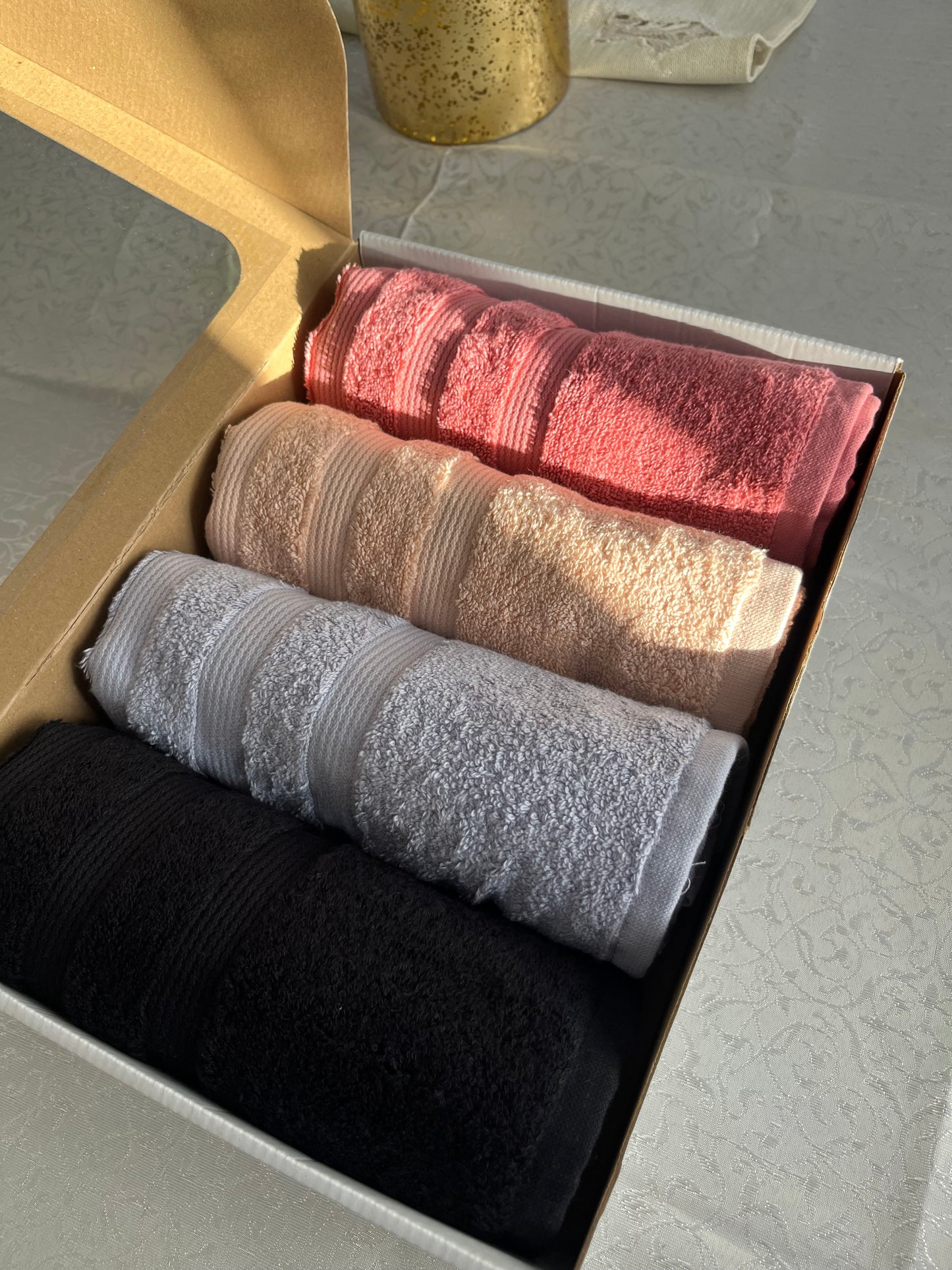 Pack serviettes visage 4 pièces qualitée ULTRAS SUPERIEUR