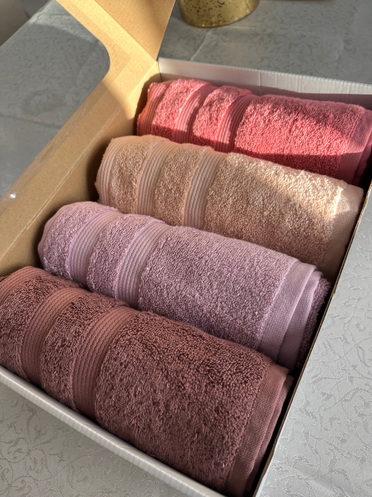 Pack serviettes visage 4 pièces qualitée ULTRAS SUPERIEUR