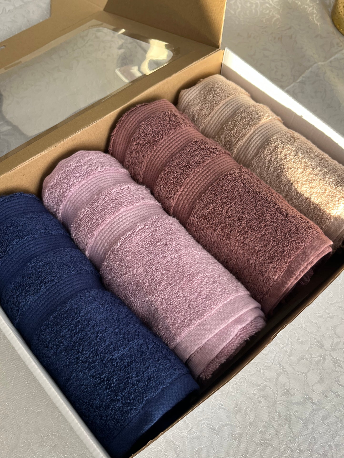 Pack serviettes visage 4 pièces qualitée ULTRAS SUPERIEUR