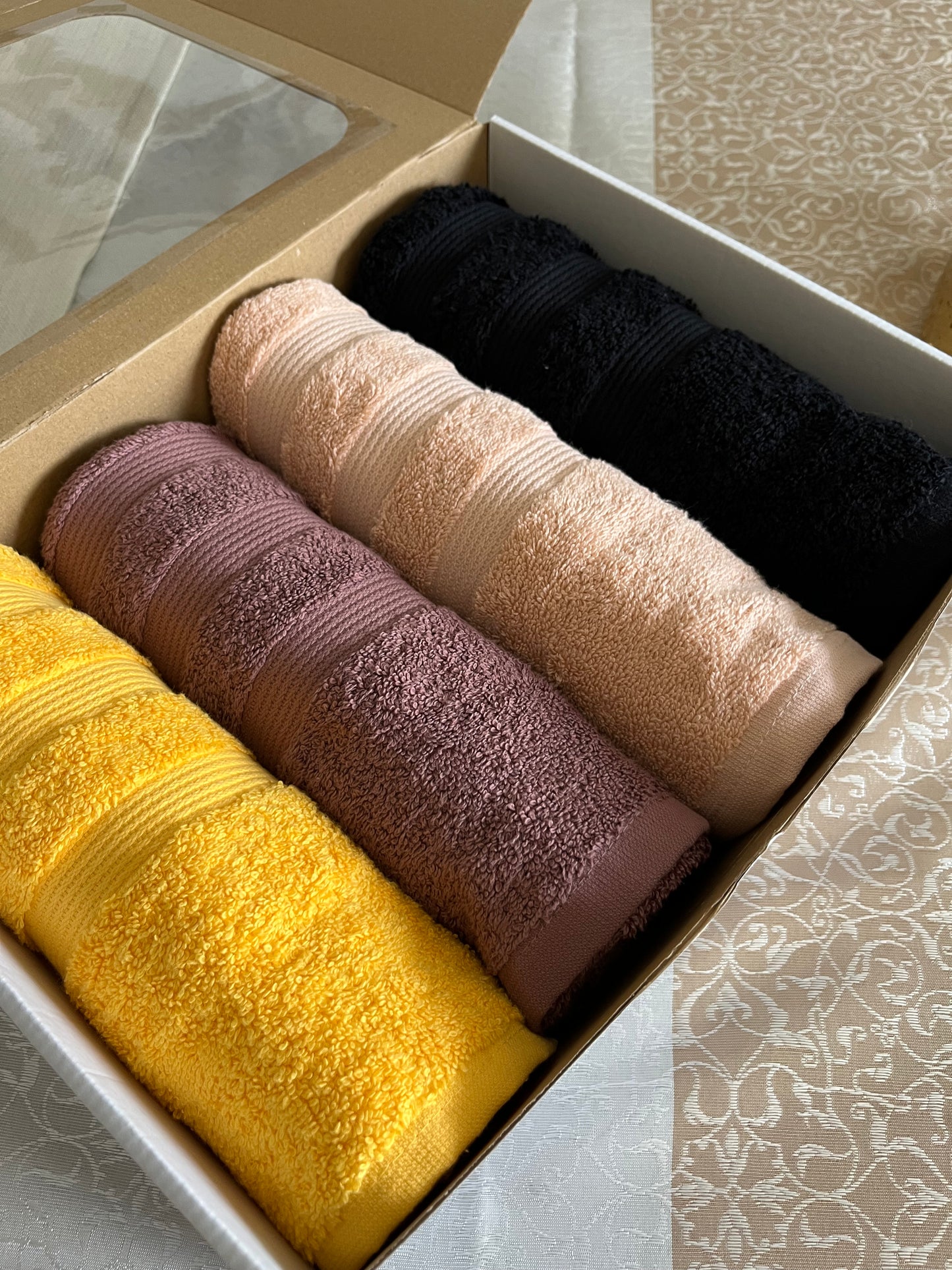 Pack serviettes visage 4 pièces qualitée ULTRAS SUPERIEUR